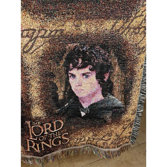 Lord Of The Rings Tapestry Throw Blanket Gandalf Legolas Aragorn Frodo 59" x 48" - Picture 4 of 5